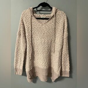 NWT Miracle Popcorn Chenille Sweater Hoodie in Dusty Rose. Size M/L